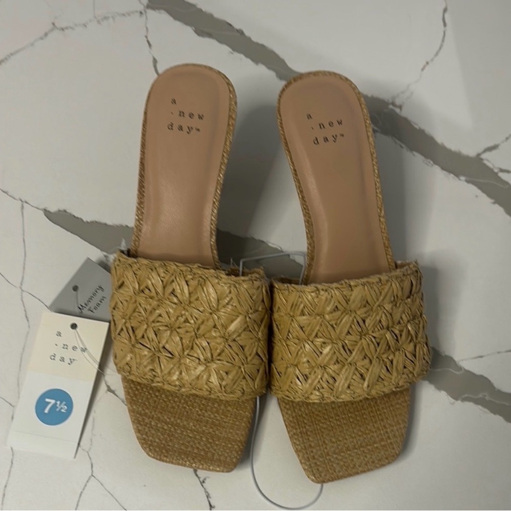 a new day Braided Slide Mule in Natural Tan - Picture 5 of 6